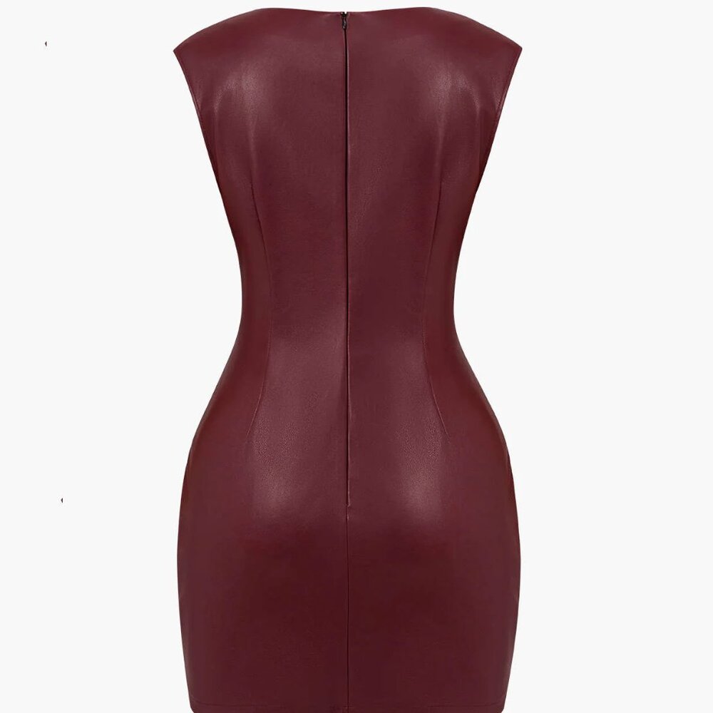 Elegant Burgundy Sleeveless Dress - Picture 2 of 9
